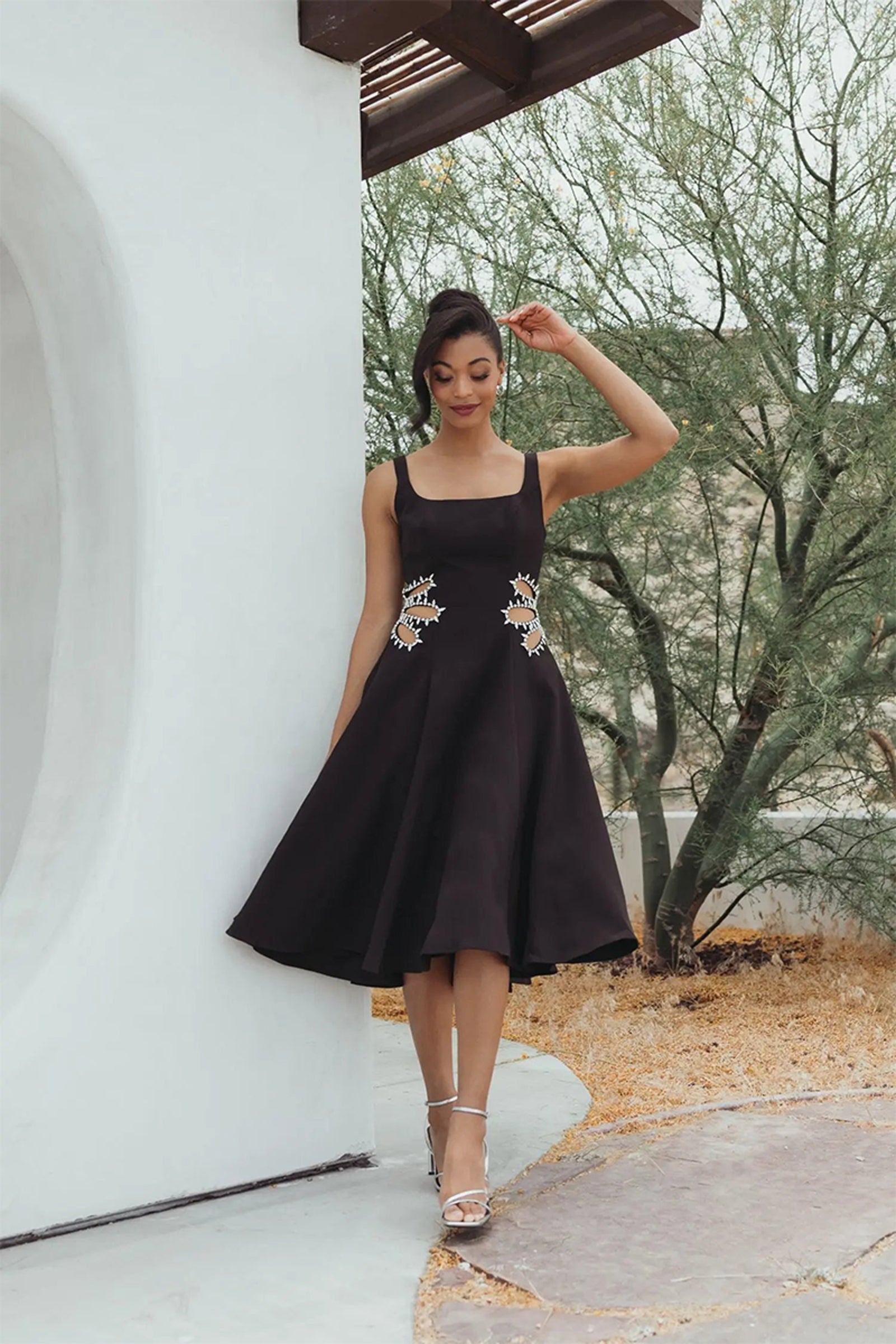 DRESS BLACK