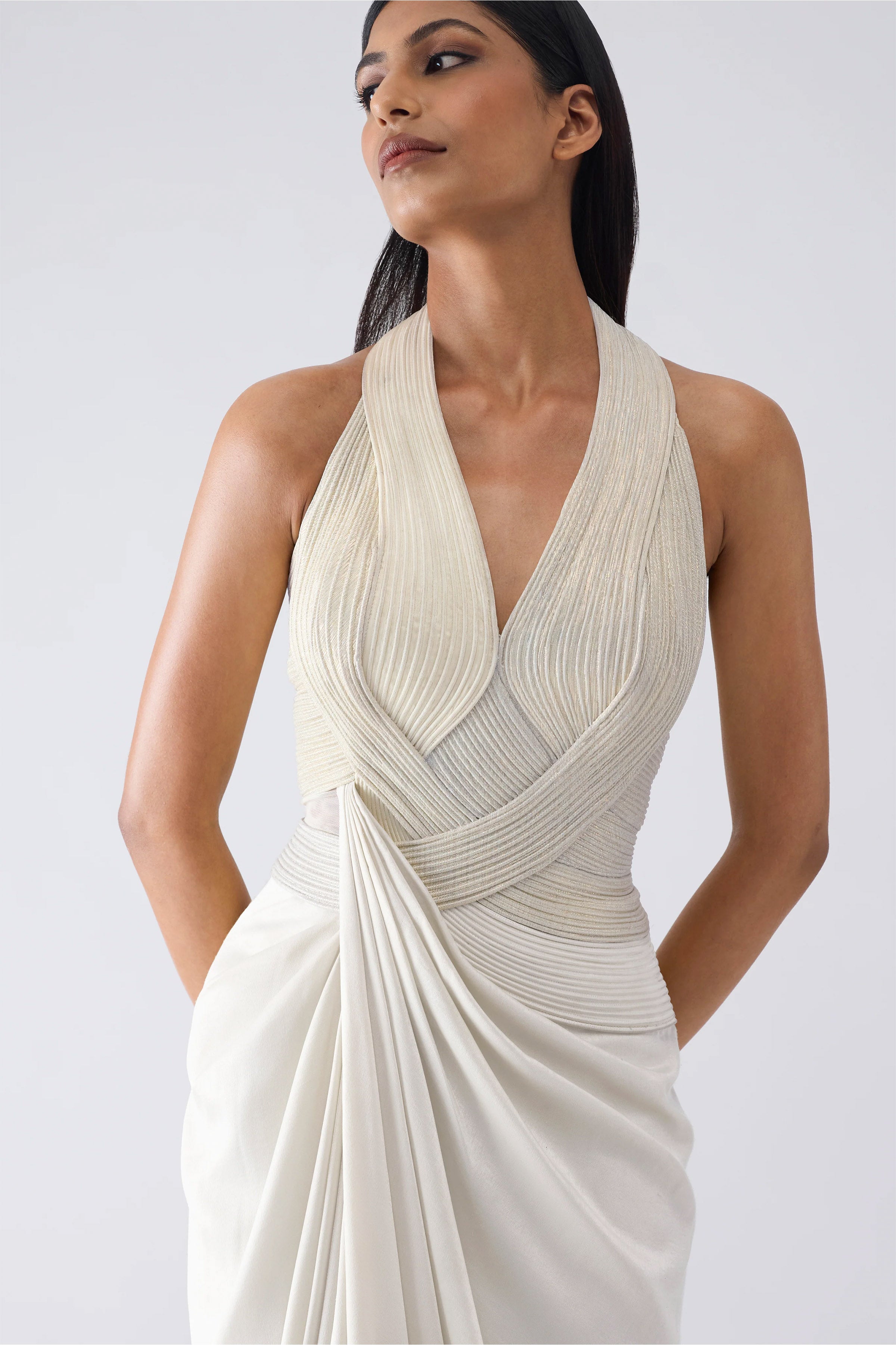 GOWN BUTTER PEARL