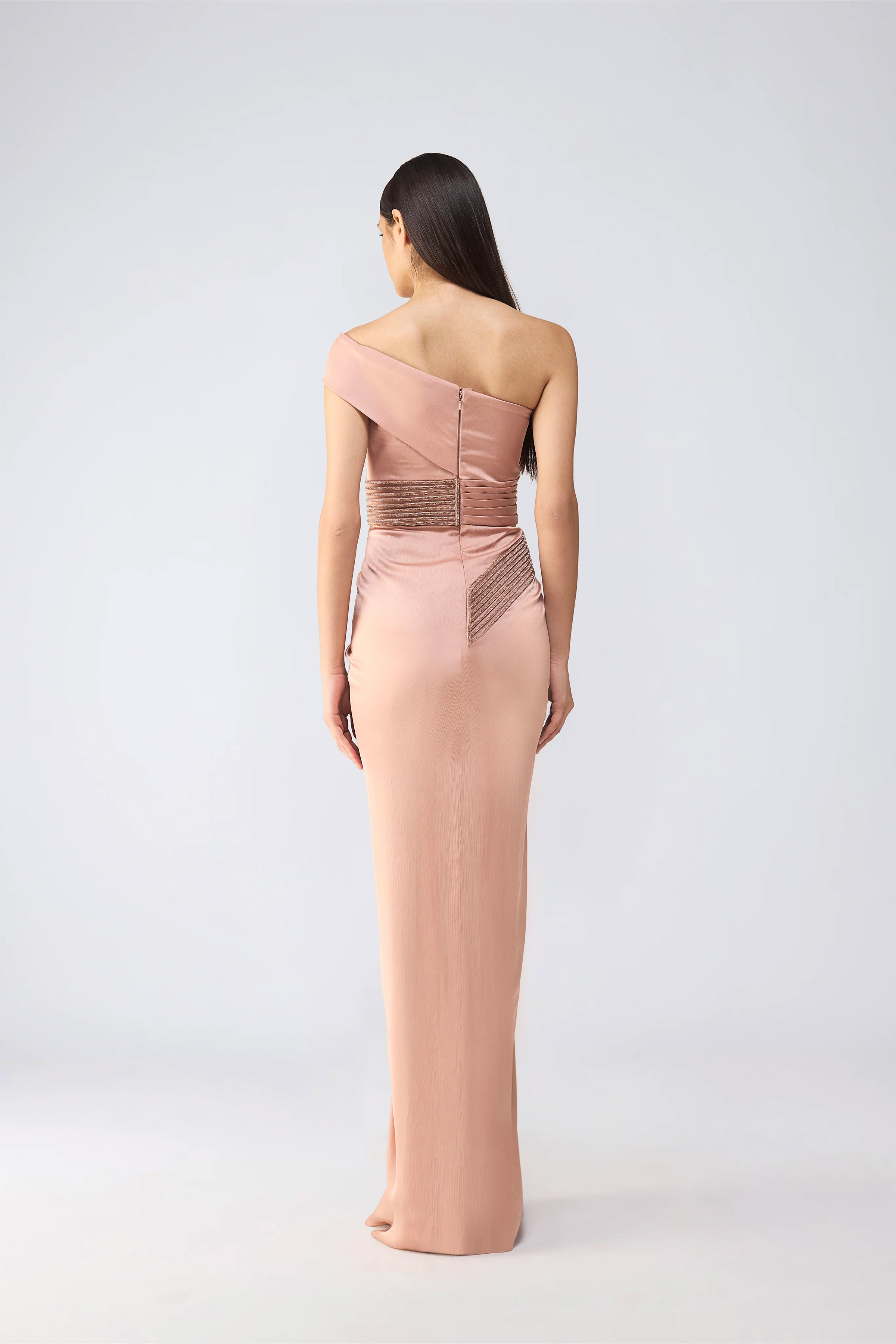 GOWN BLUSH
