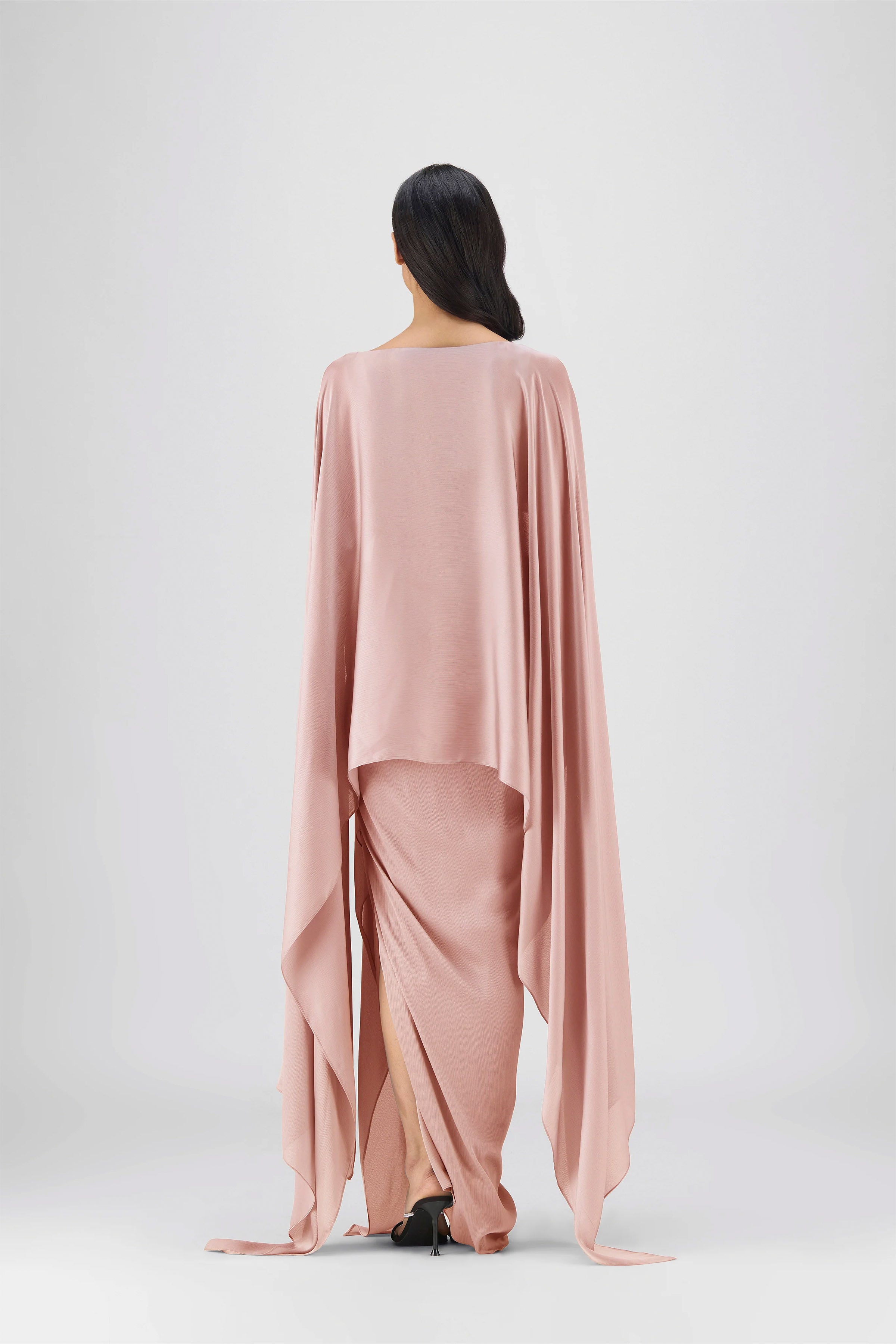 CAPE SKIRT BUTTER BLUSH ICE BLUE STEEL