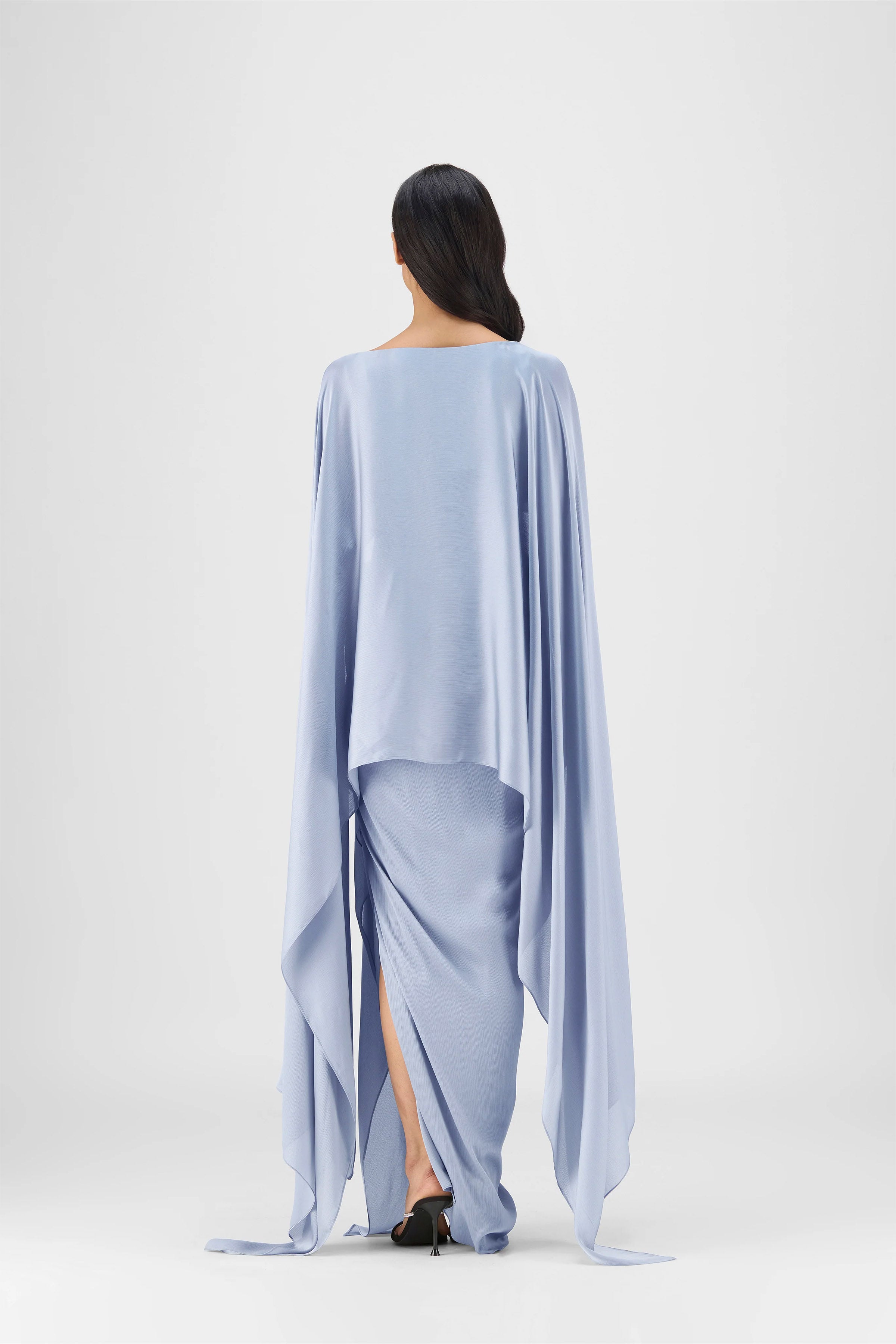 CAPE SKIRT BUTTER BLUSH ICE BLUE STEEL