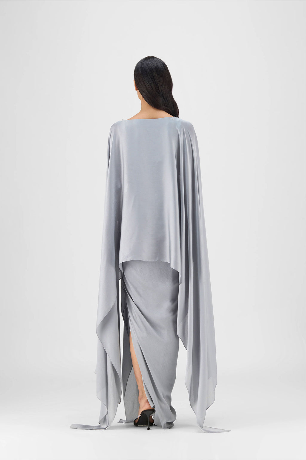 CAPE SKIRT BUTTER BLUSH ICE BLUE STEEL