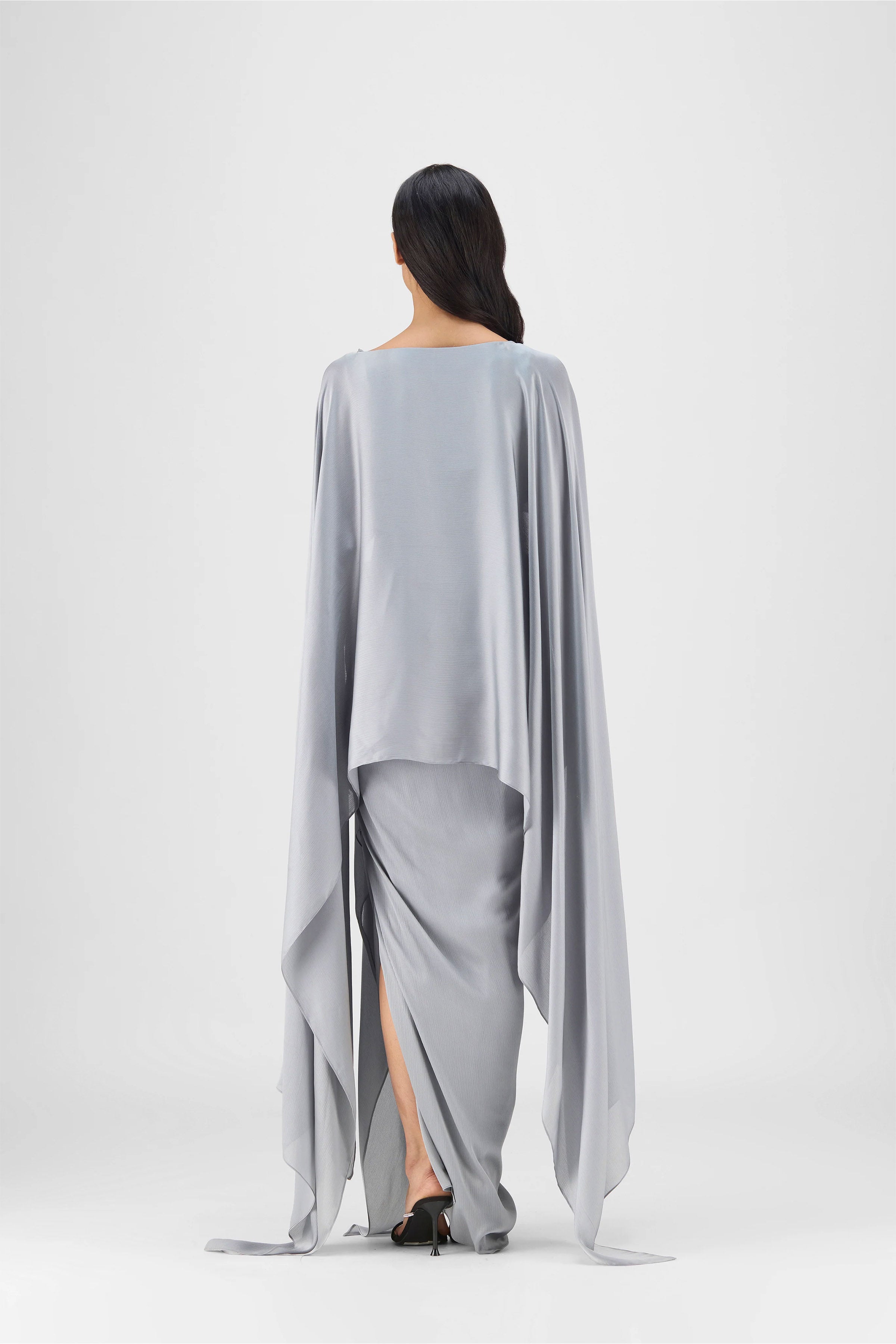 CAPE SKIRT BUTTER BLUSH ICE BLUE STEEL