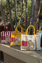 Tote Red