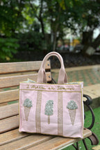 Tote Pink
