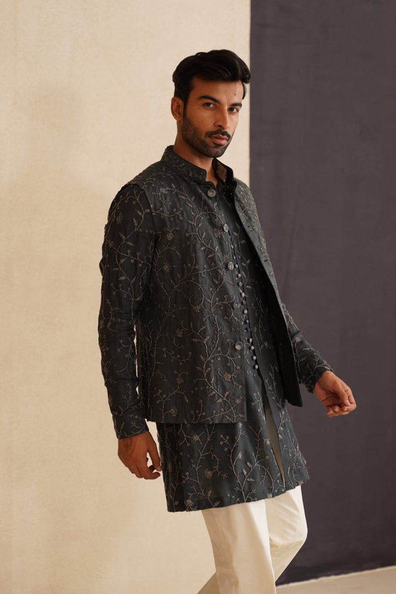 Bundi Black