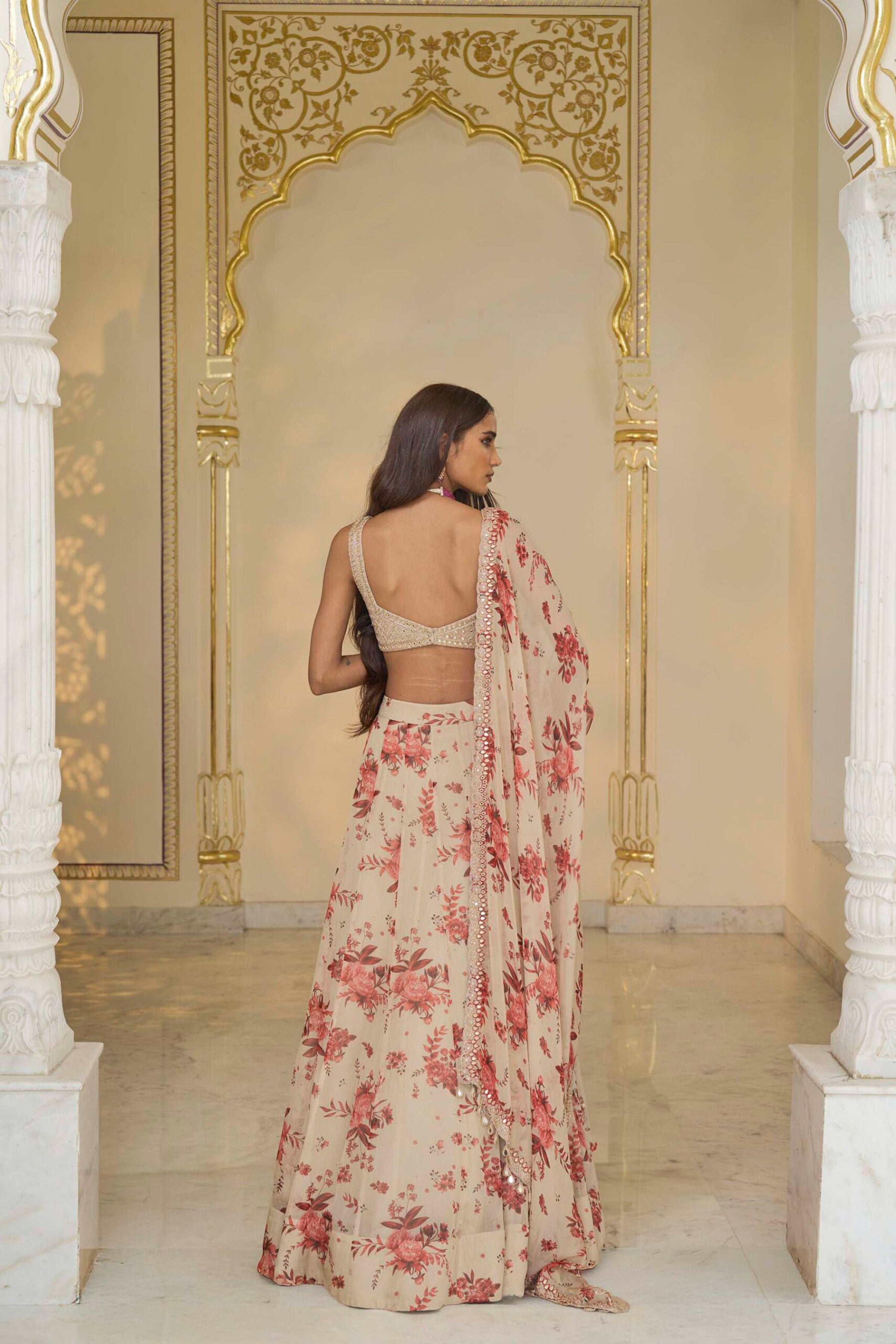 LEHENGA BLOUSE DUPATTA IVORY RED