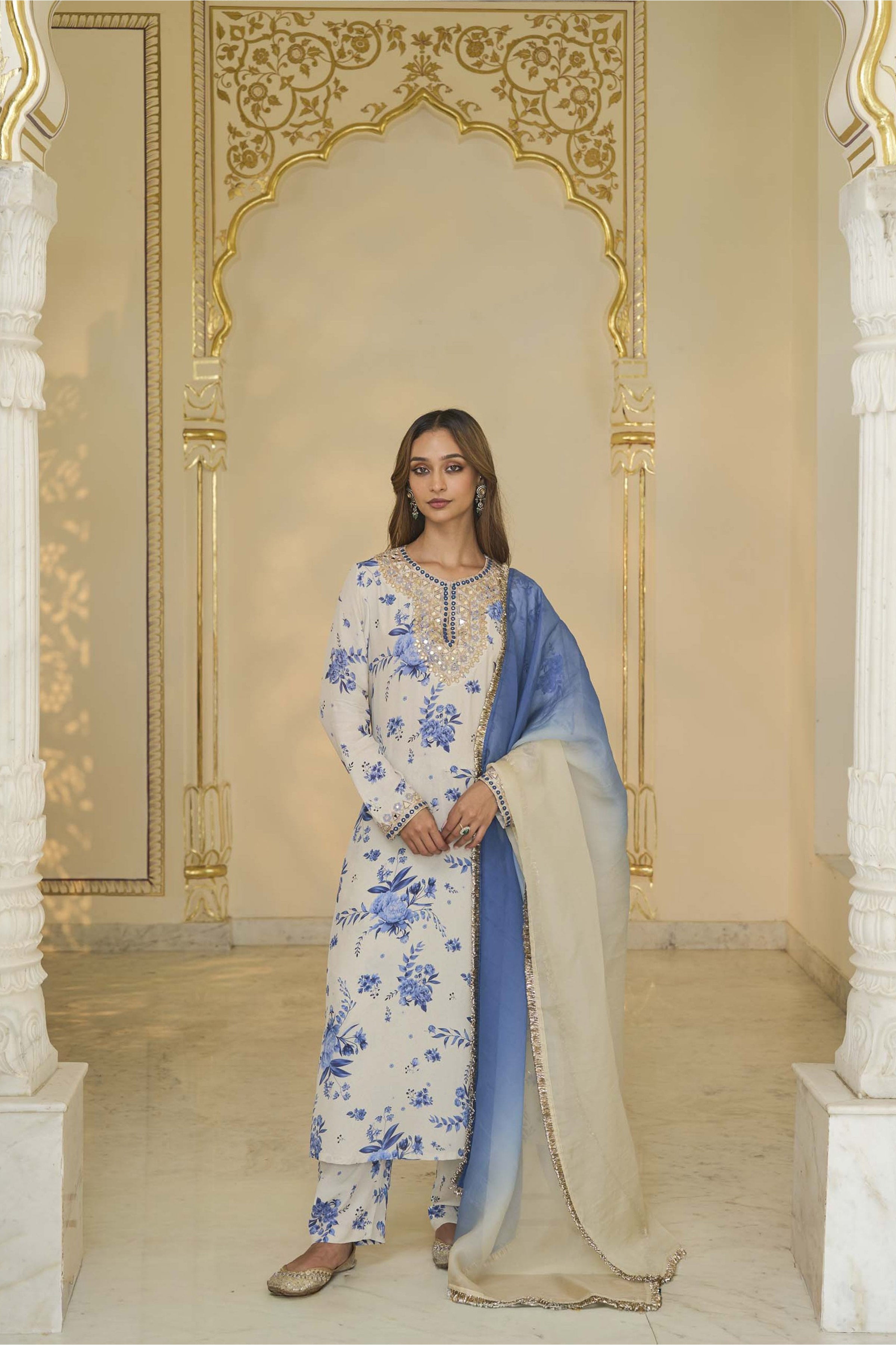 KURTA PANT DUPATTA IVORY BLUE