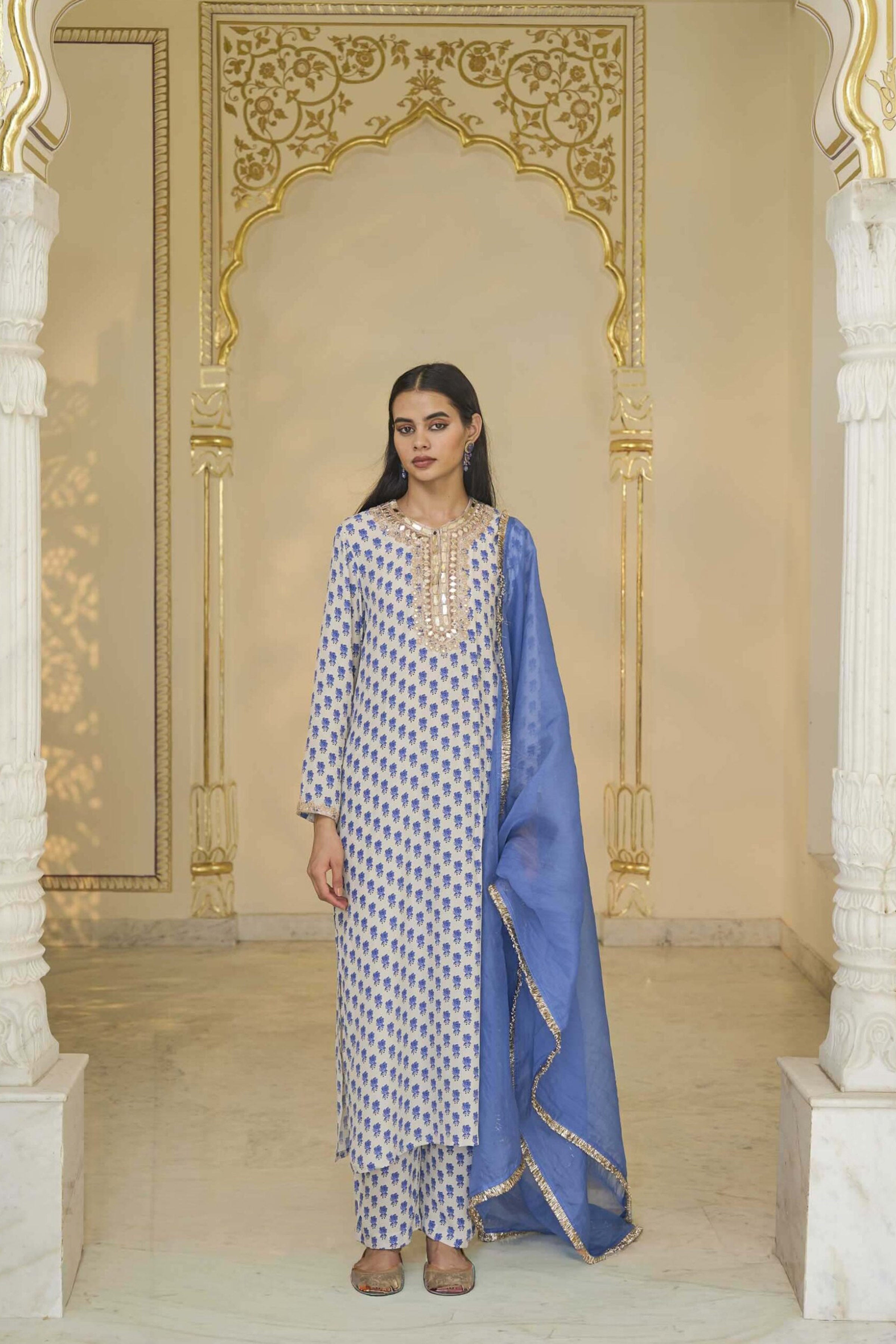 KURTA PANT DUPATTA IVORY BLUE