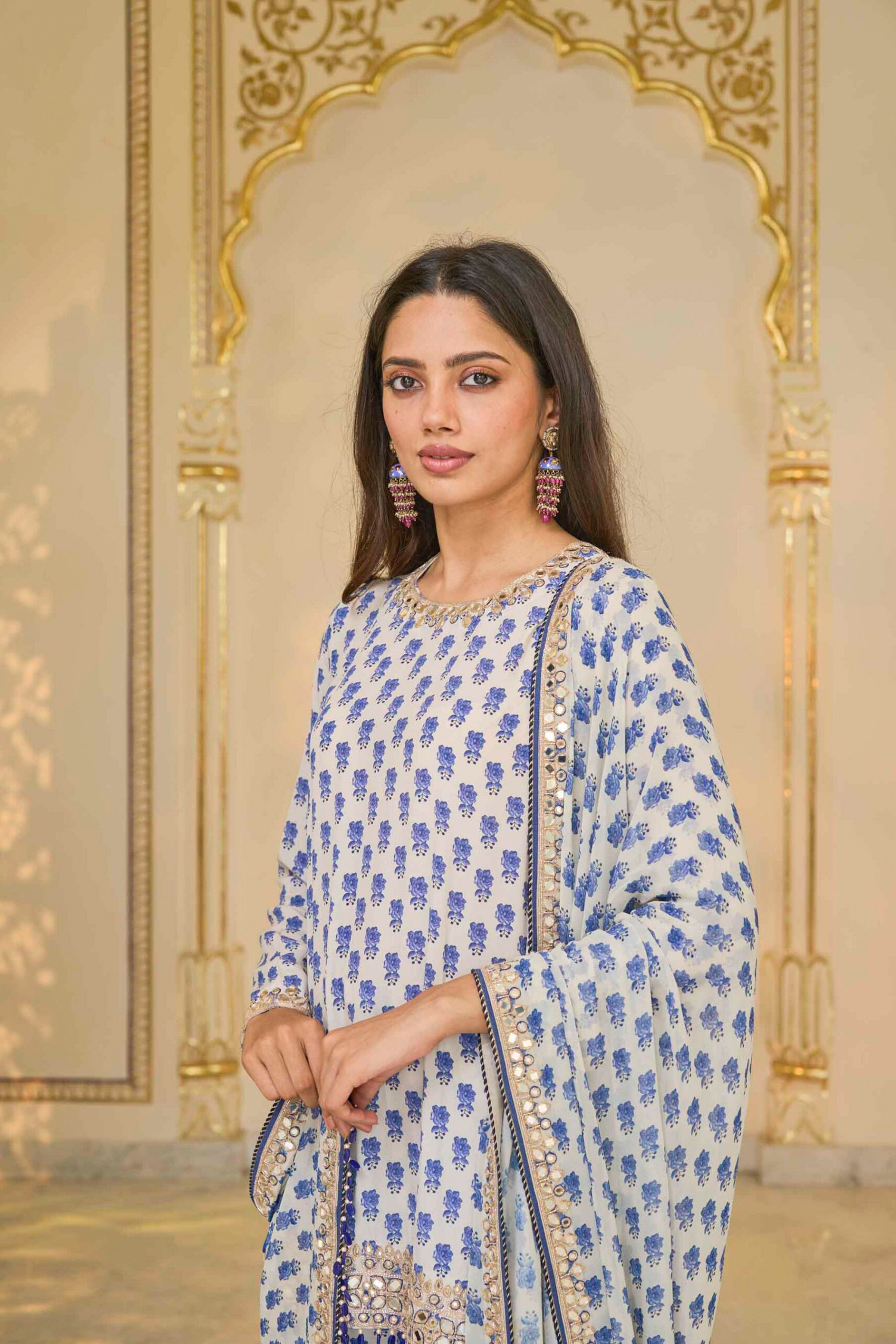 KURTA GHARARA DUPATTA IVORY BLUE