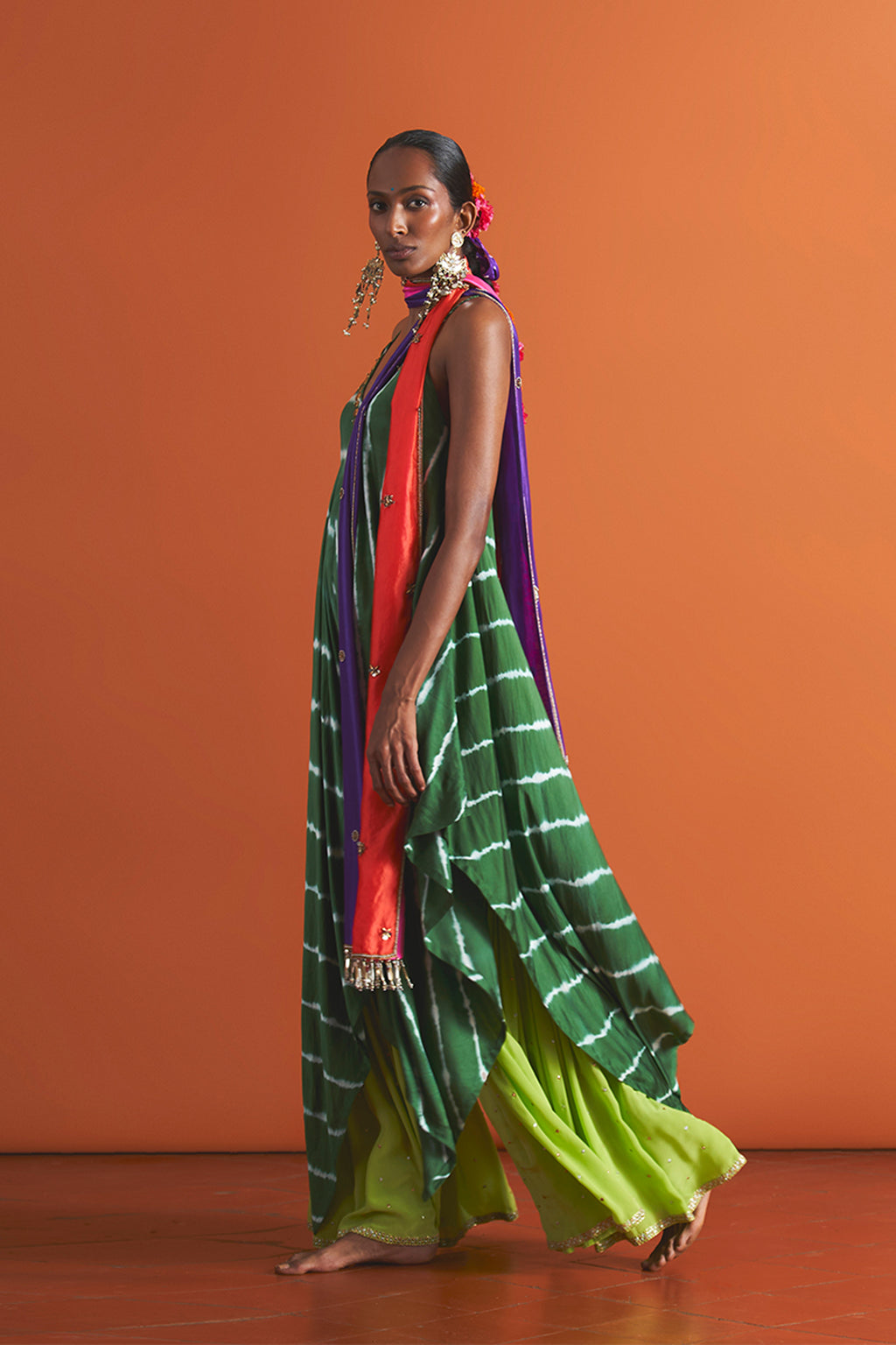 ANUSHKA KHANNA KURTA GHARARA STOLE EMERALD PURPLE