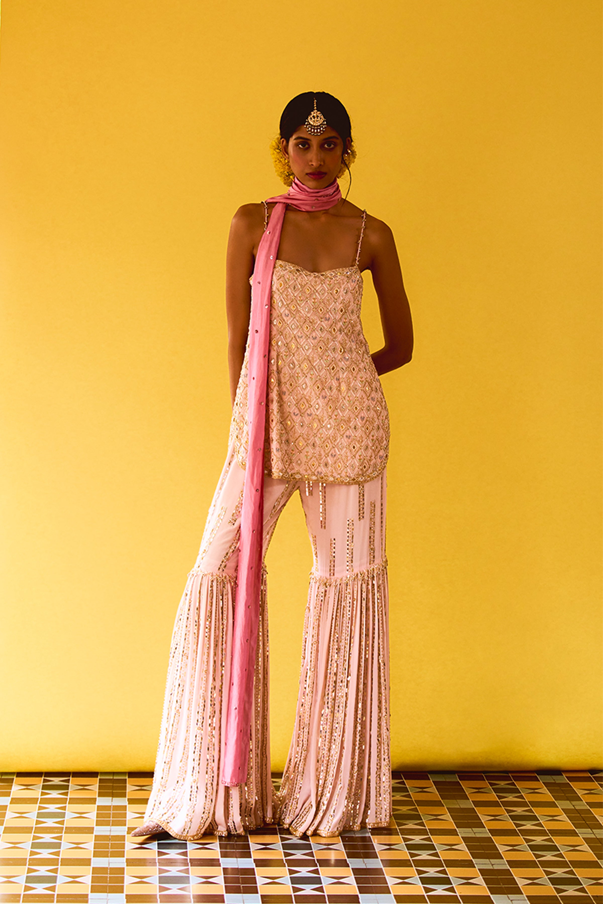 ANUSHKA KHANNA JACKET KURTA GARARA BLUSH PINK