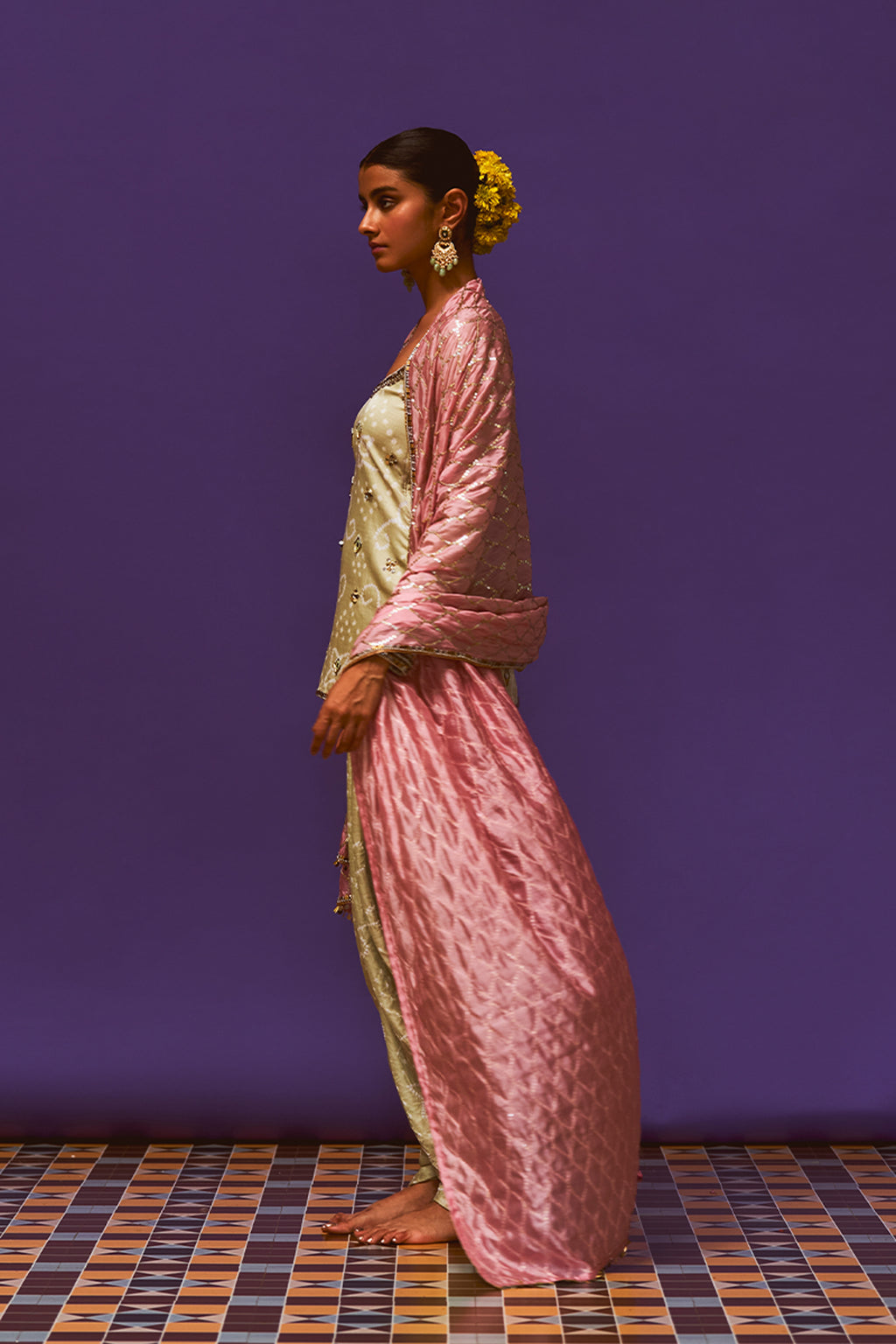 ANUSHKA KHANNA KURTA DOTHI PANT DUPATTA MINT ROSE