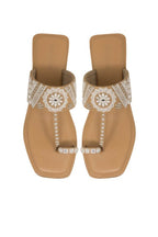 Nude Flats