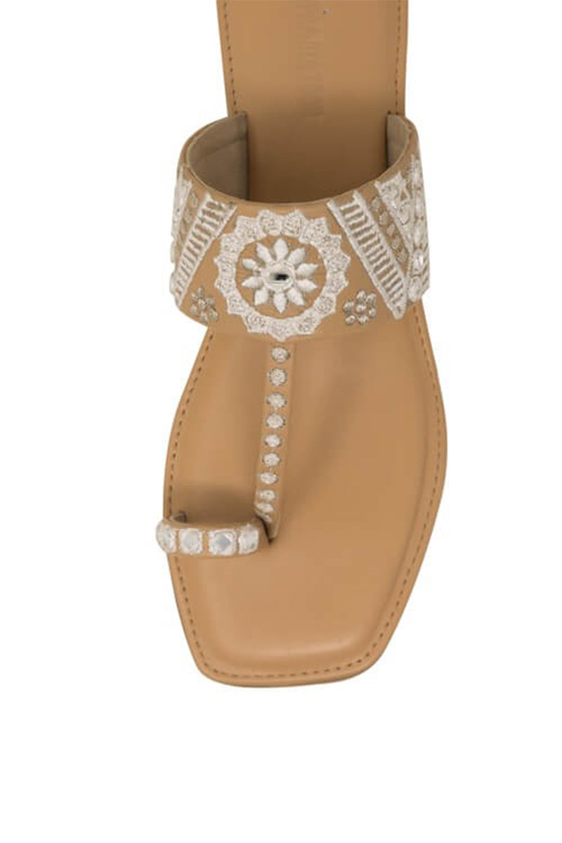Nude Flats