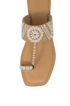 Nude Flats