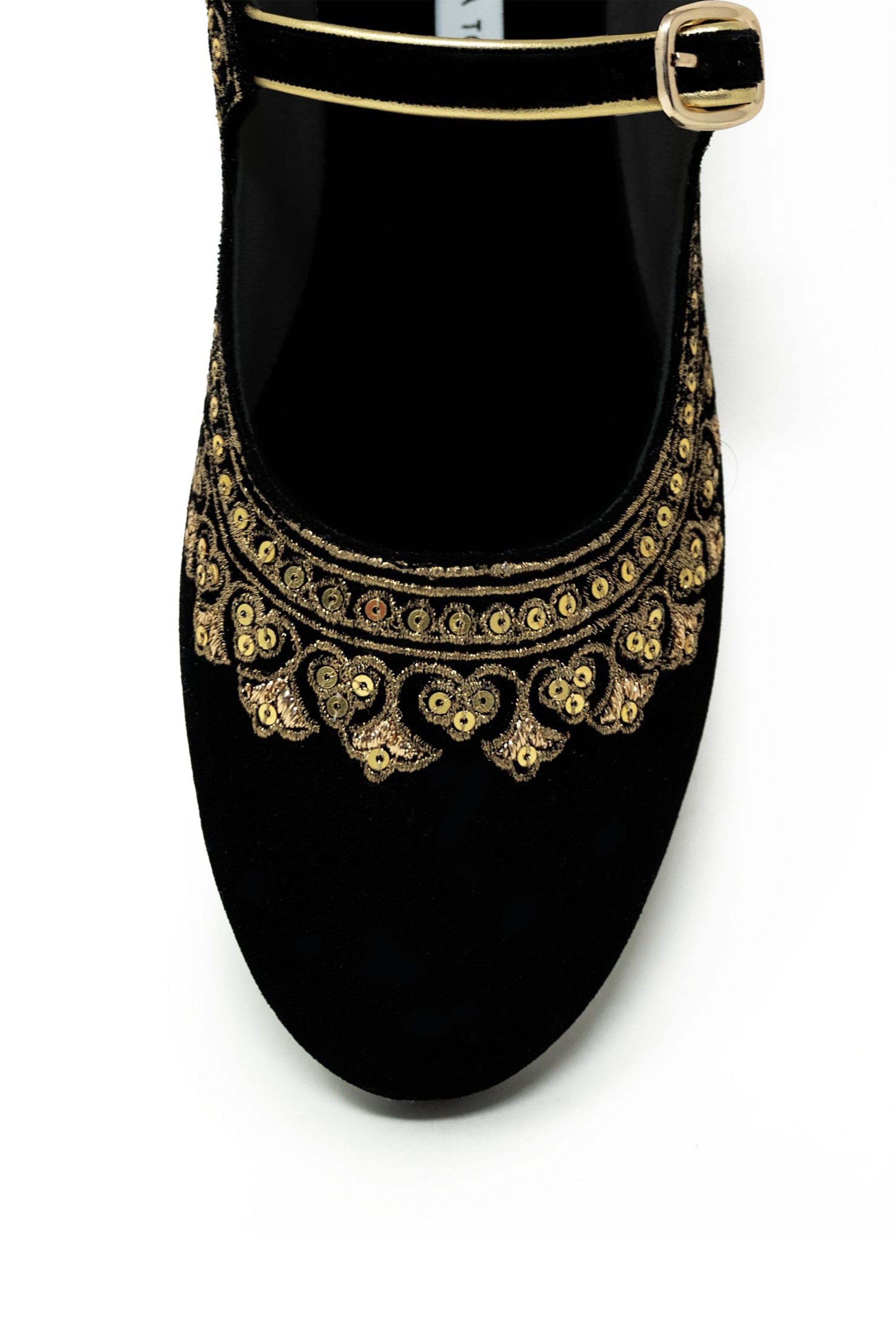 Black Jutti