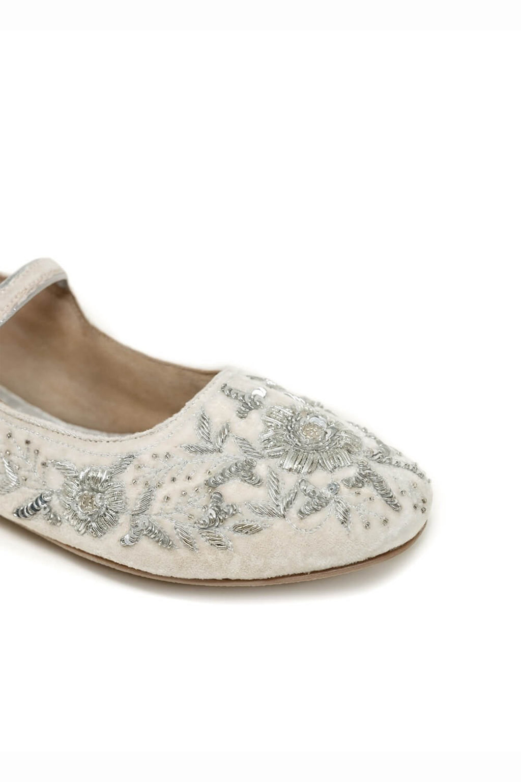 White Jutti