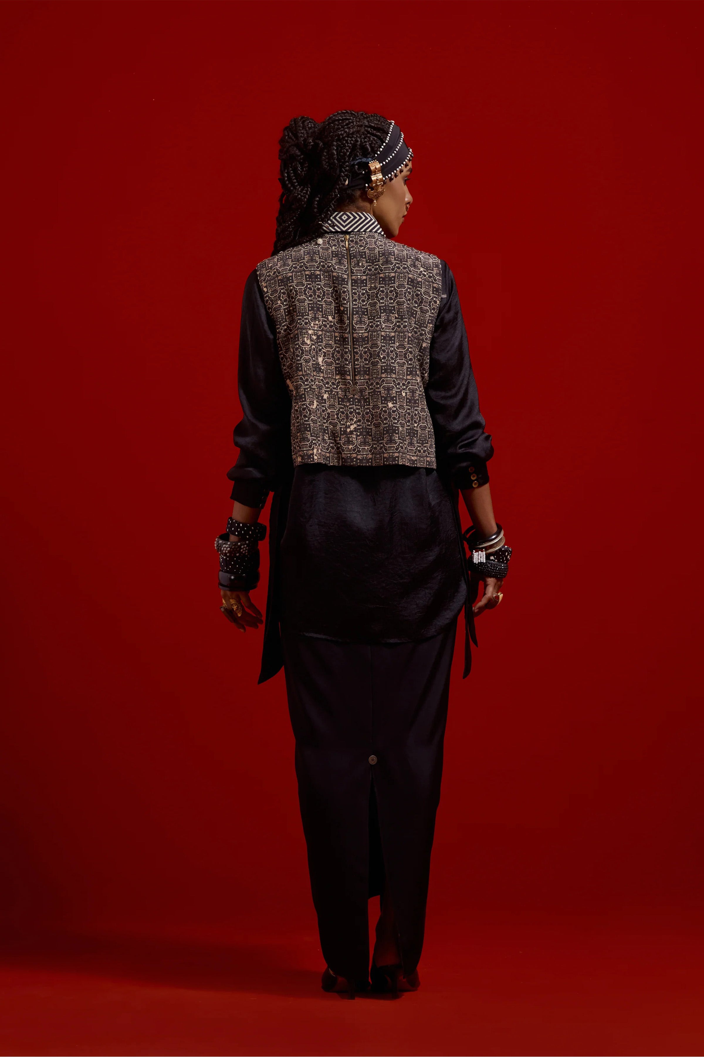 Surmai or Mogra Bib Set
