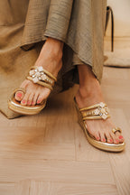 WEDGES DARK GOLD