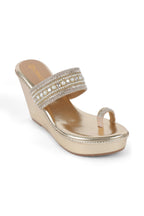Wedges Pearl Gold