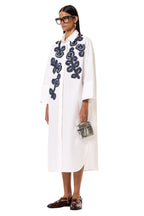 DRESS WHITE