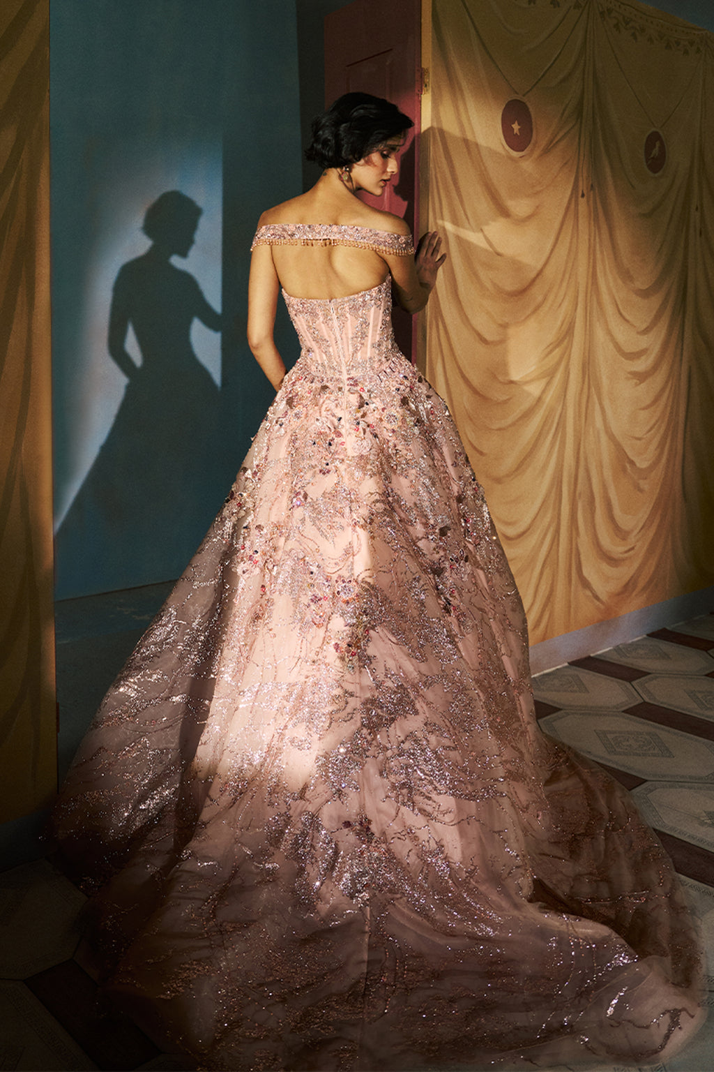 DOLLYJ GOWN CRINO PETALPINK