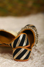 Jutti Devaka Black