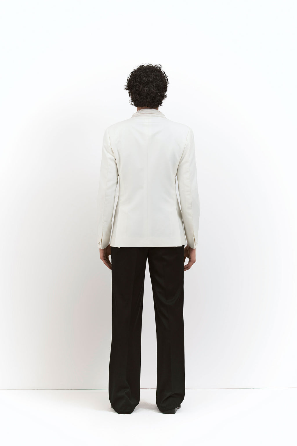 TUXEDO OFF WHITE