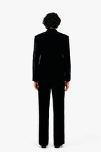 TUXEDO BLACK