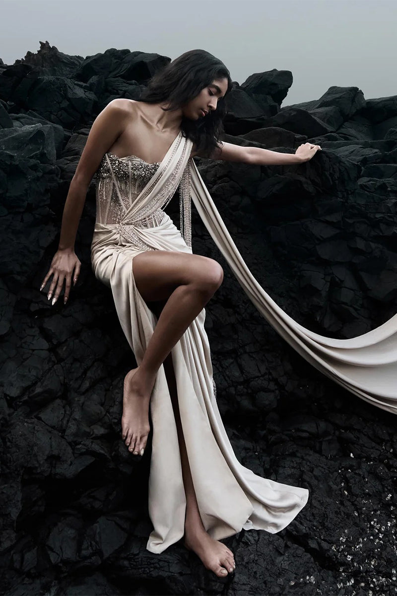 Gown French Taupe