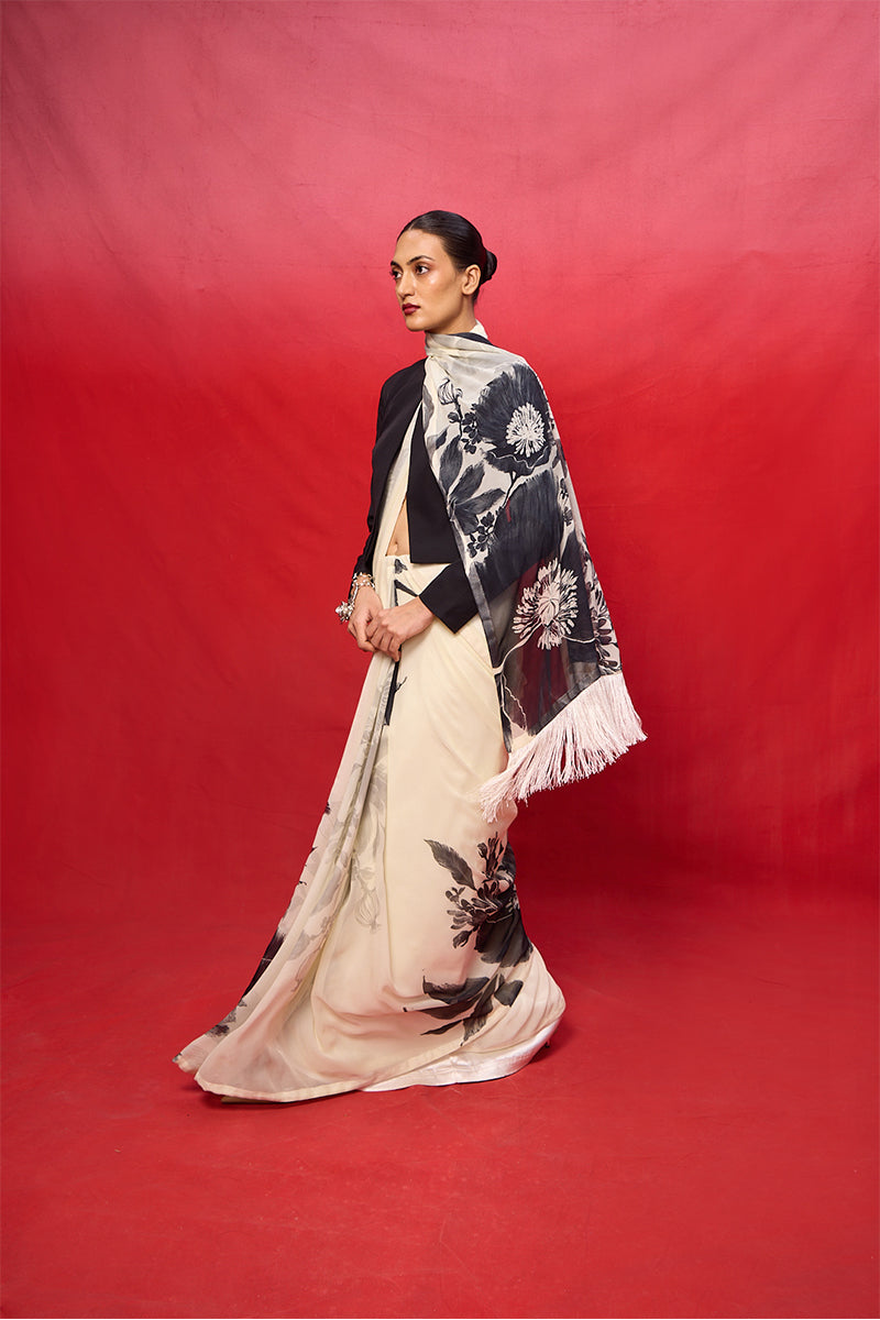 Saree Blouse Fabric Pista Black-White