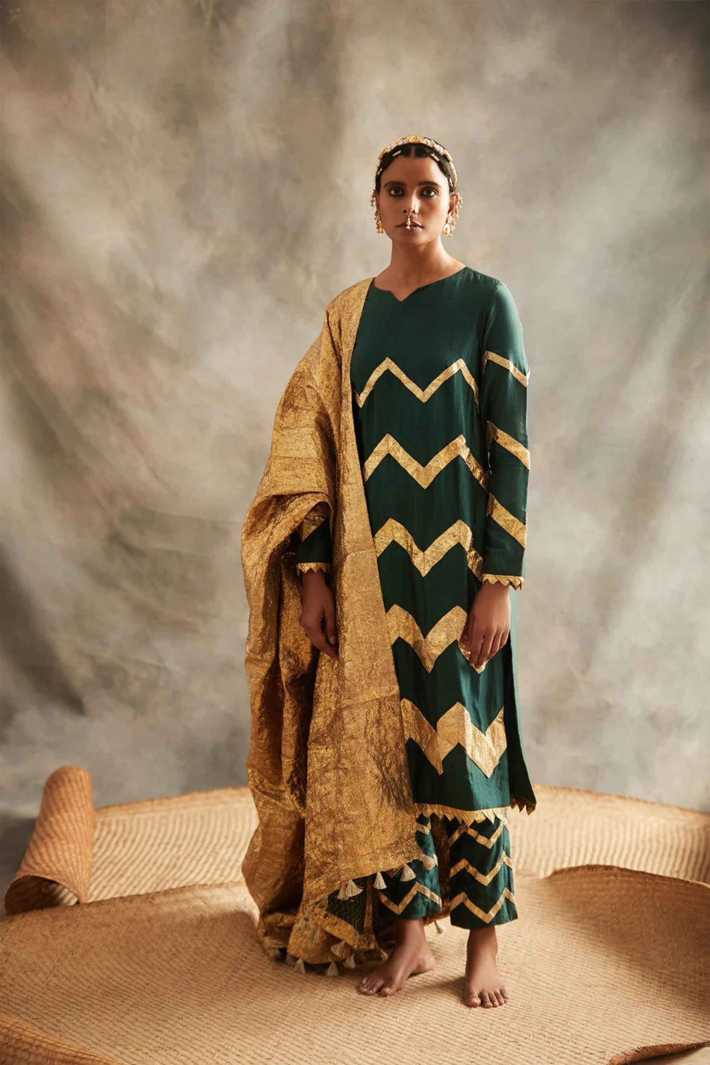 Kurta Pant Dupatta Bottle Green-Gold