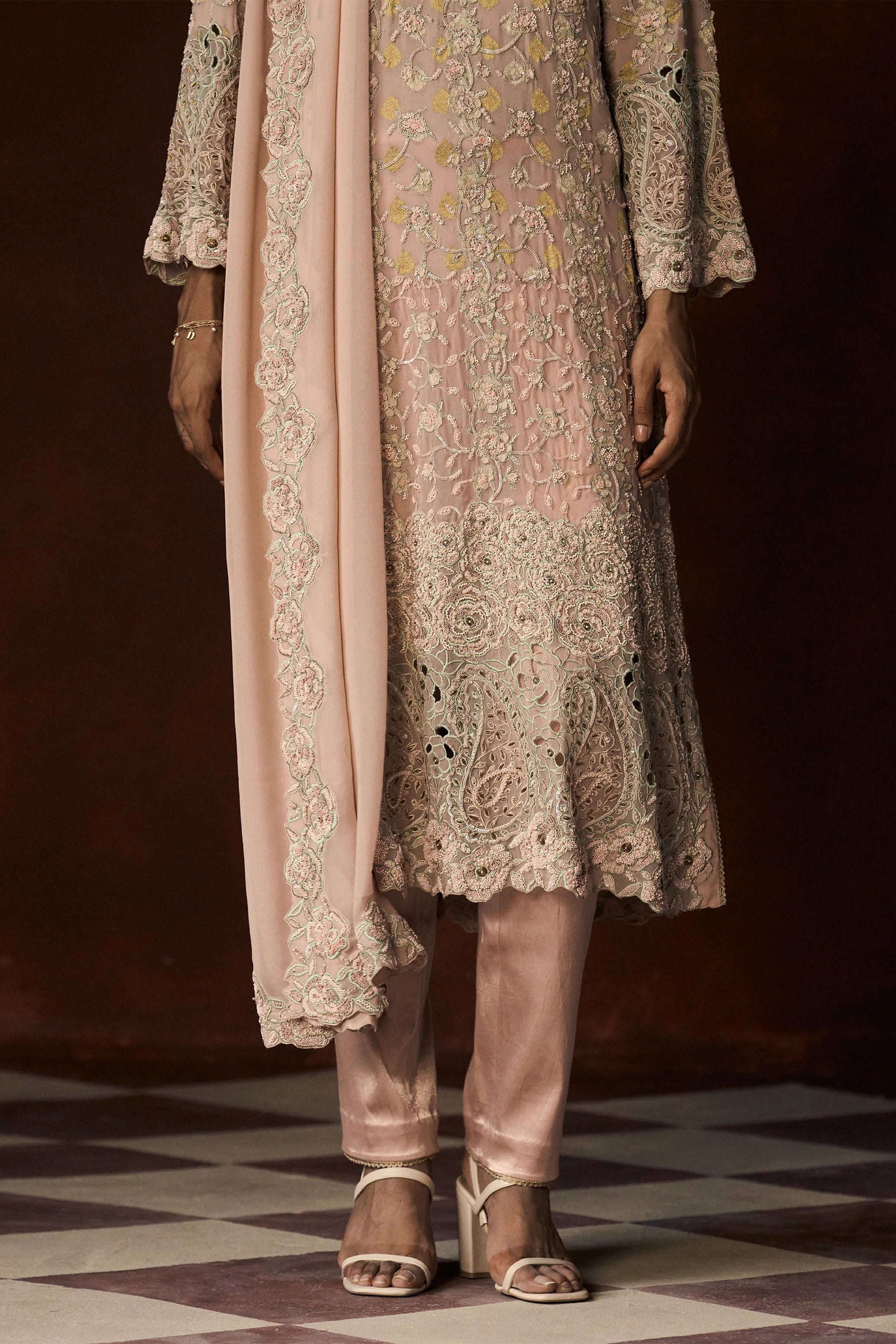 Kurta Dupatta Pant Salmon