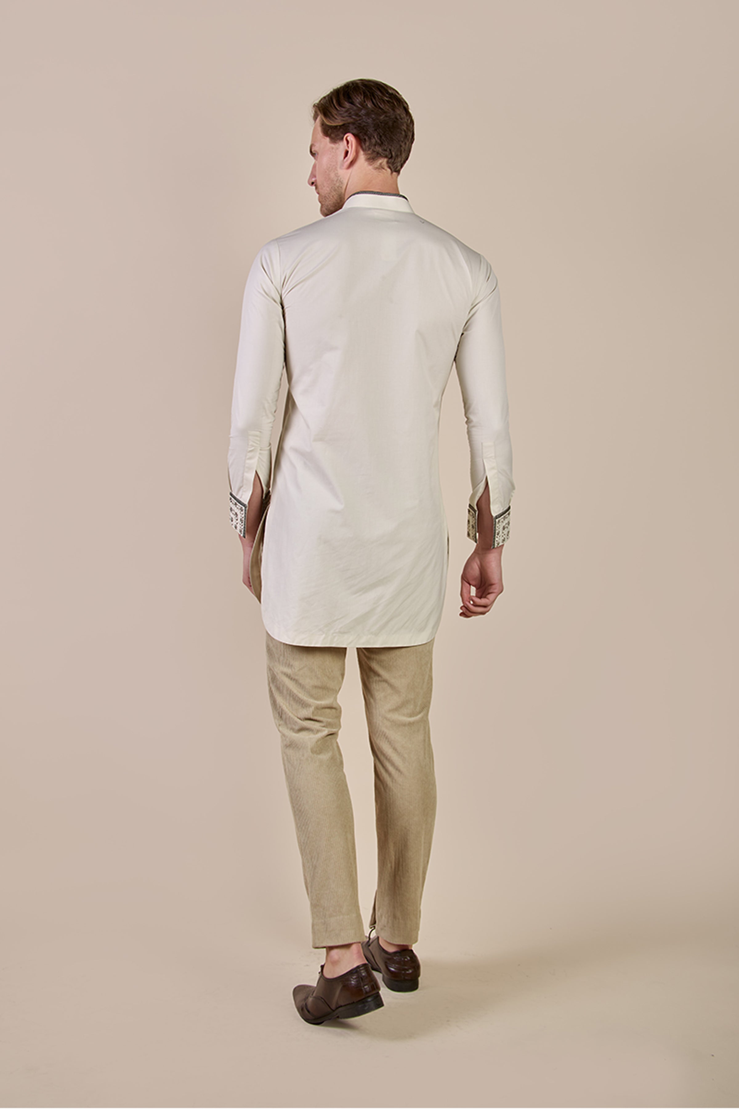 JJ VALAYA KURTA IVORY