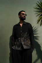 MONKTREE VEST BLACK