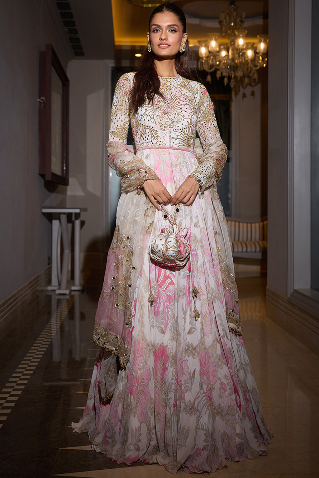 GOWN IVORY