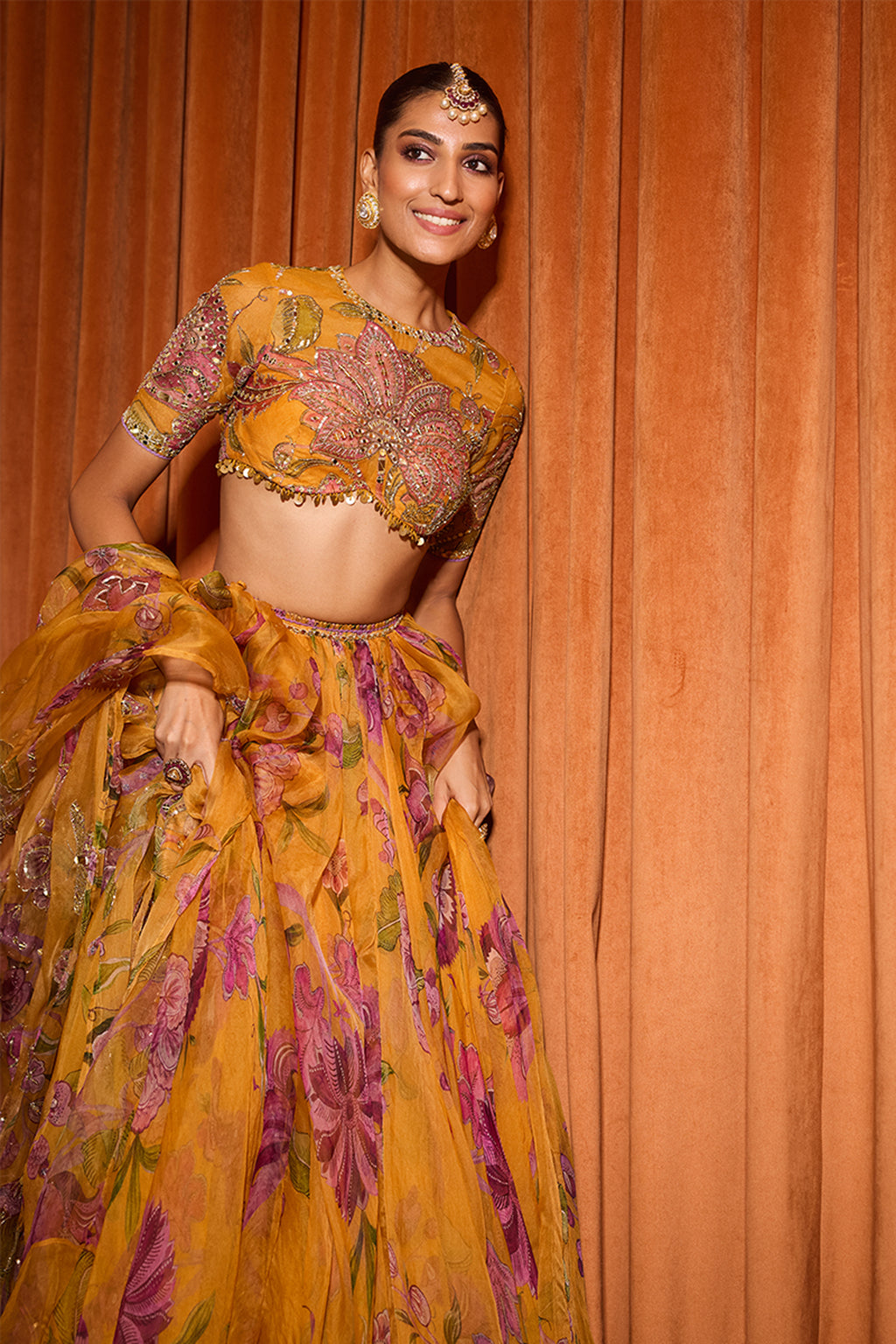 LEHENGA BLOUSE DUPATTA KESAR