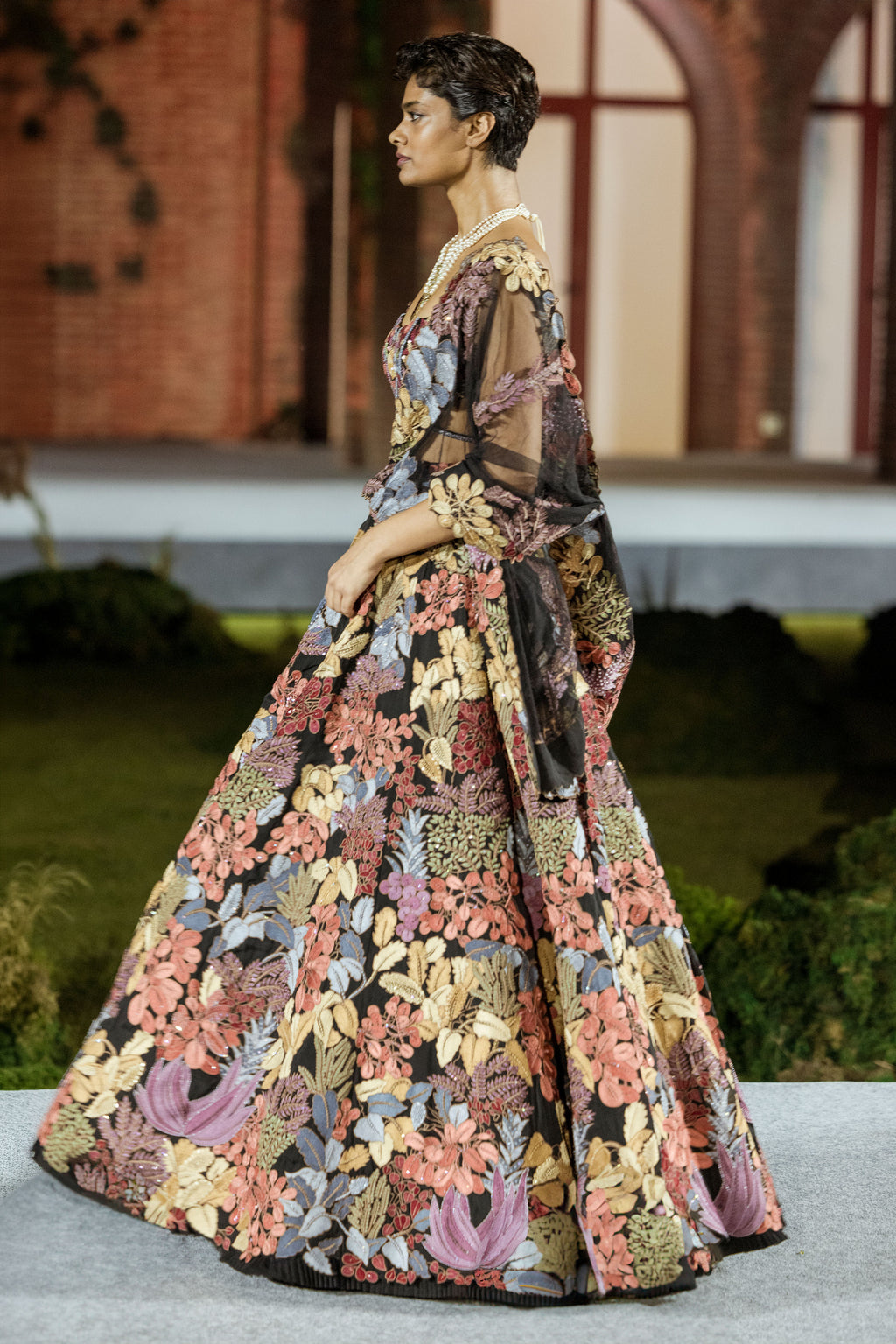 Lehenga Corset Dupatta Black