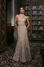 GOWN GOLD