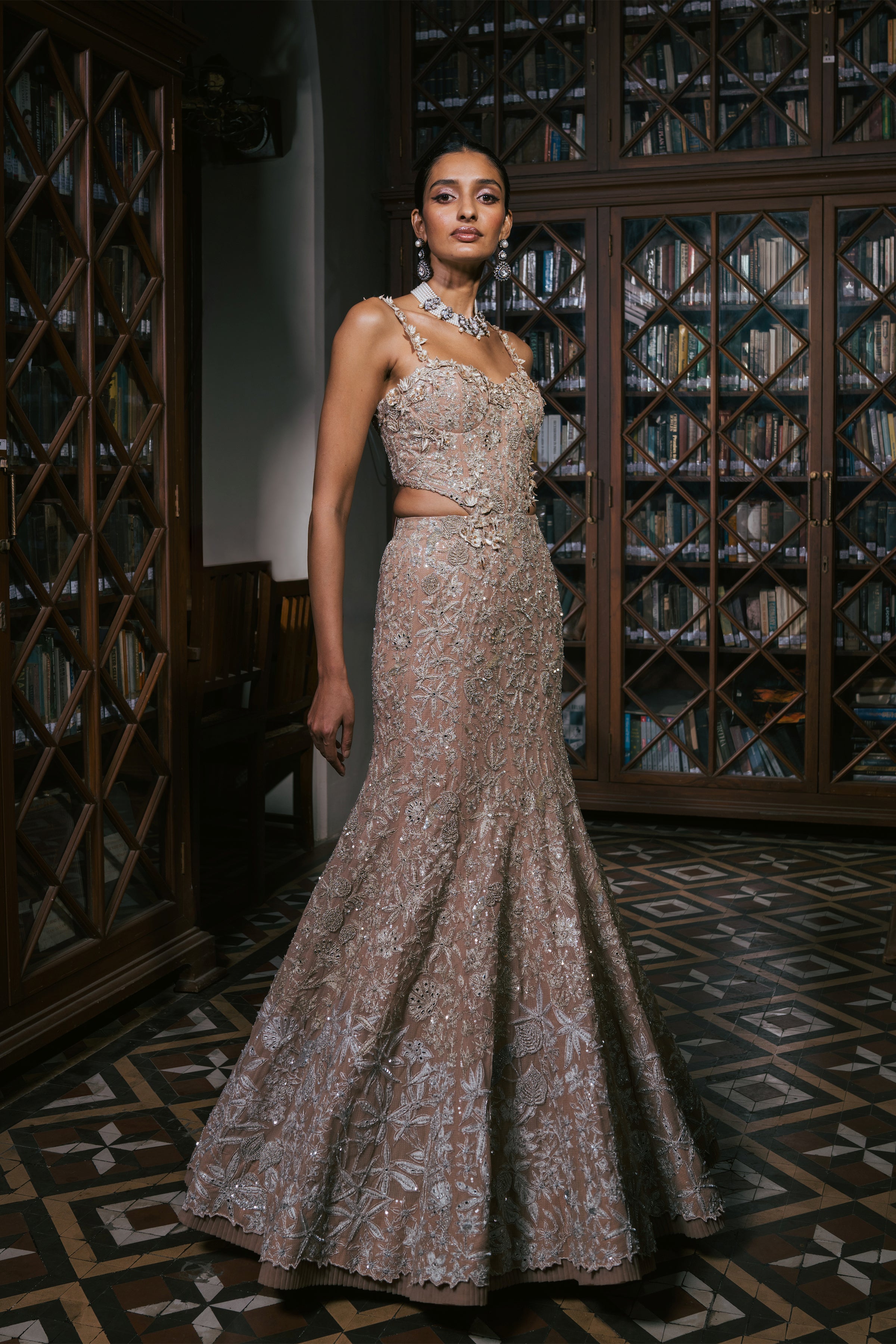 GOWN GOLD CHAMPAGNE