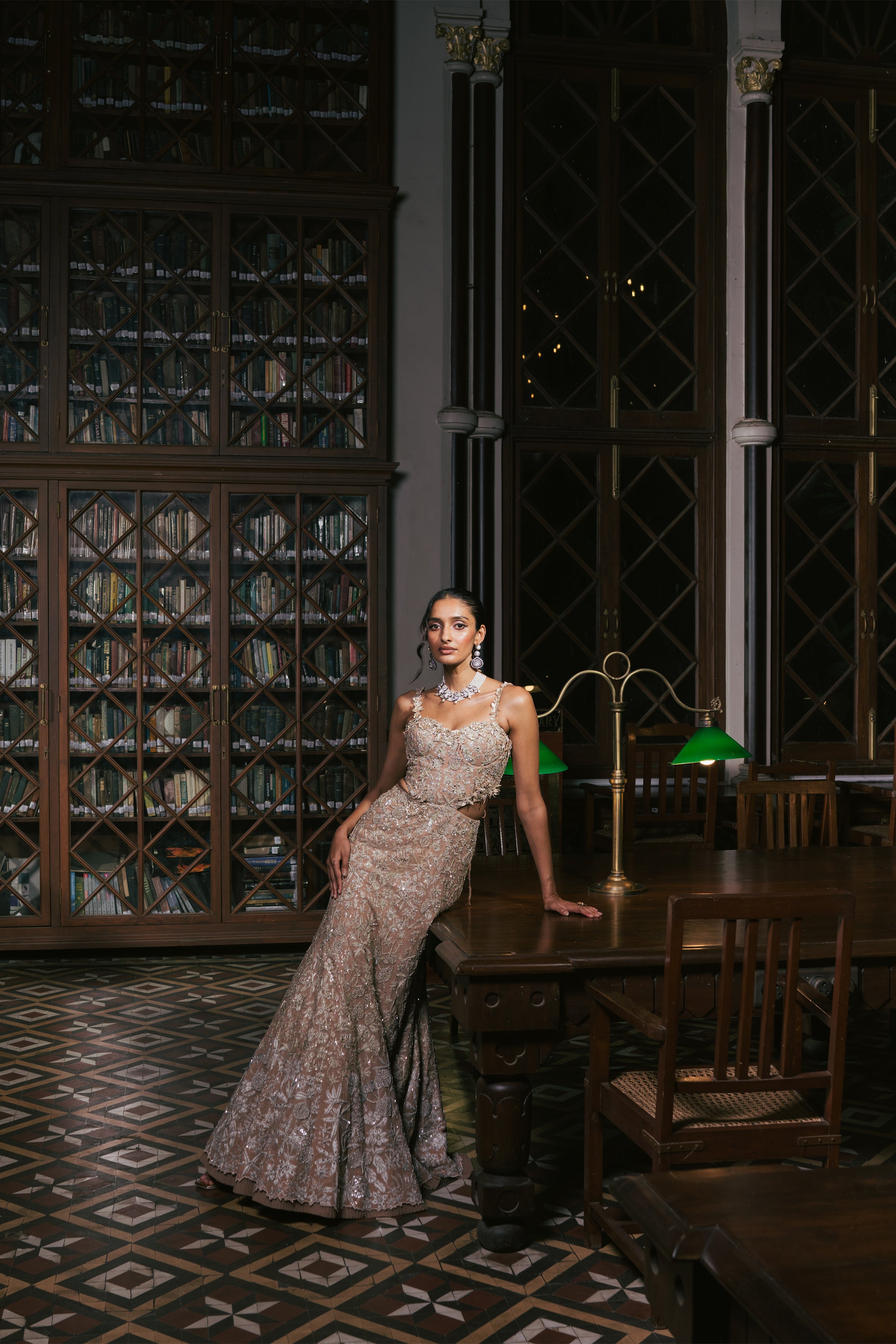 GOWN GOLD CHAMPAGNE