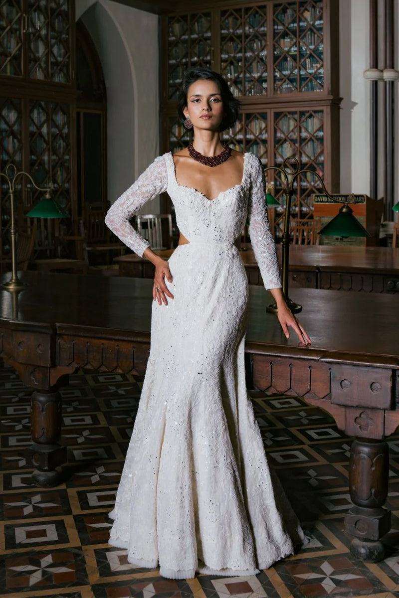 GOWN IVORY