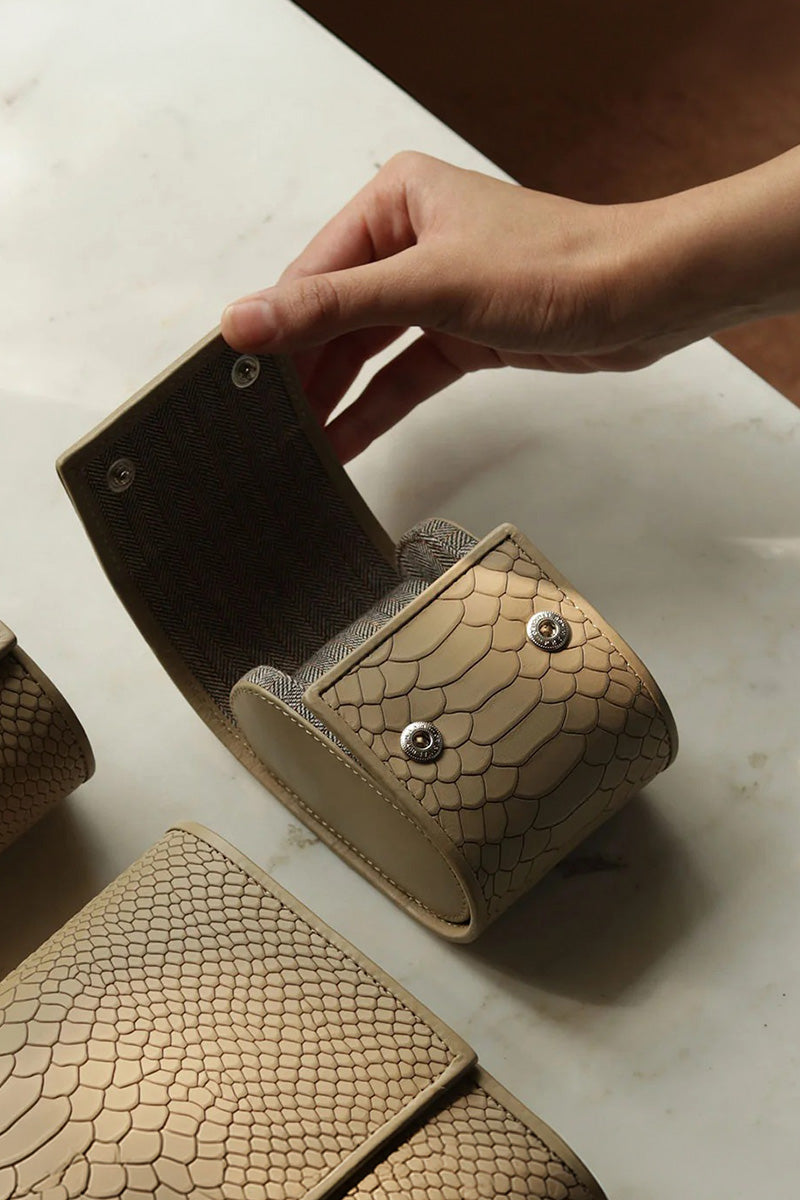 Watch Case Clay