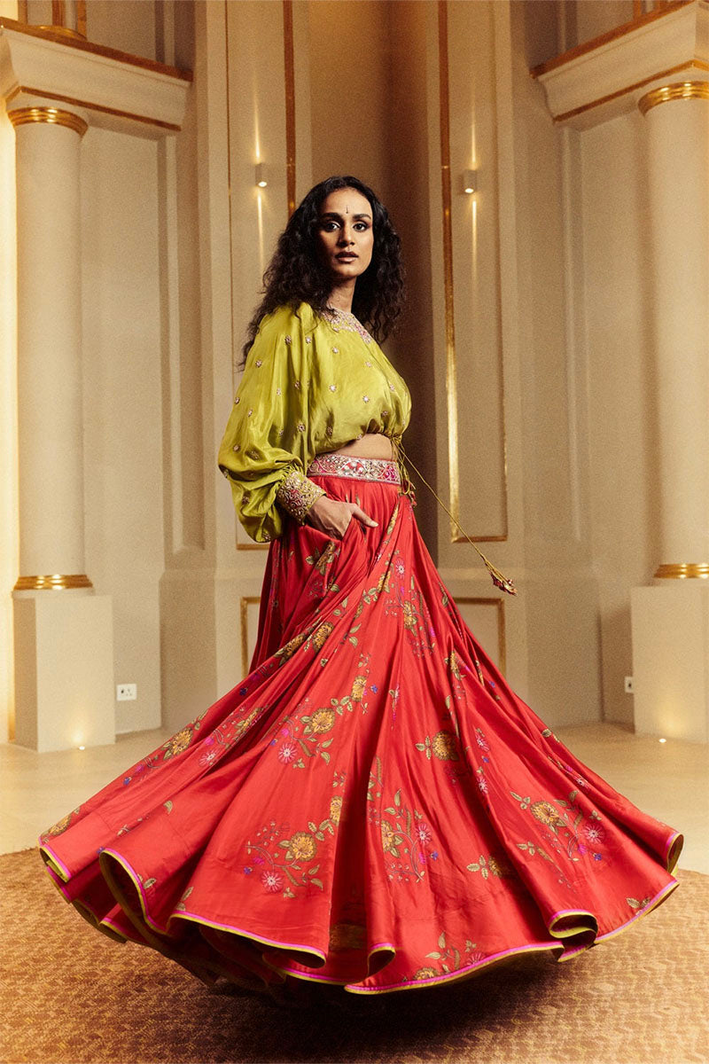CROPTOP SKIRT SURKH LAAL-DRY GREEN