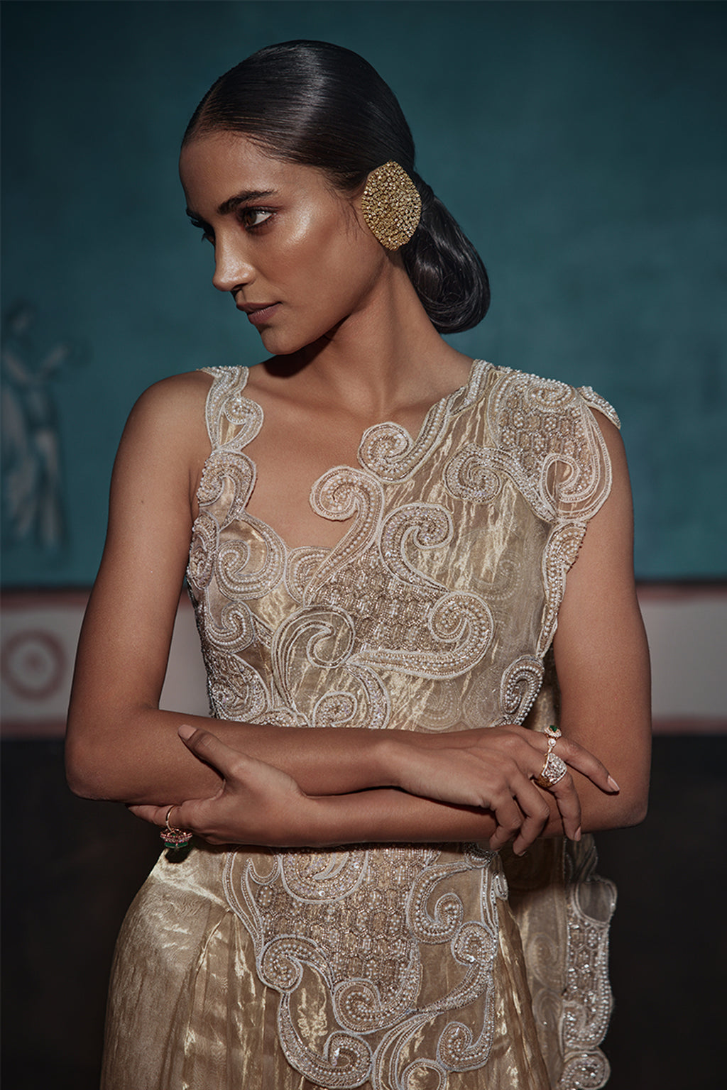 SKIRT BLOUSE GOLD