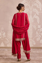 Red Kurta