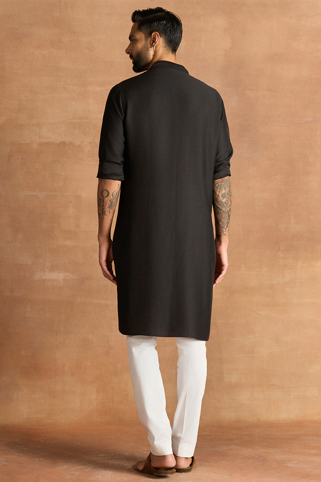 KURTA BLACK