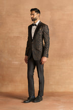 TUXEDO BLACK BROWN