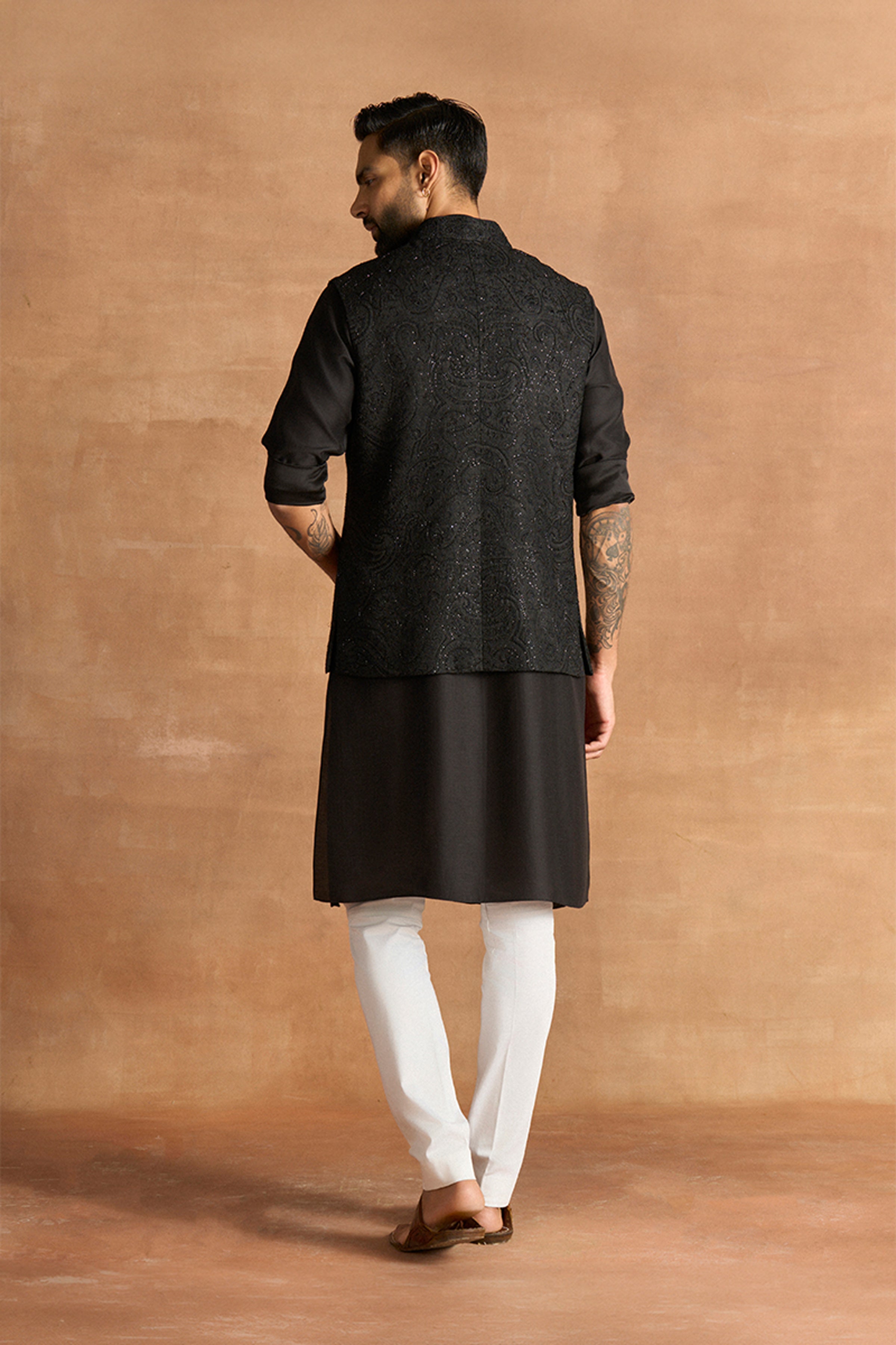 WAISTCOAT BLACK